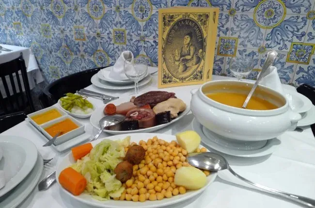 Cocina Madrileña: Sabores y Tradiciones Inconfundibles de la Capital Española