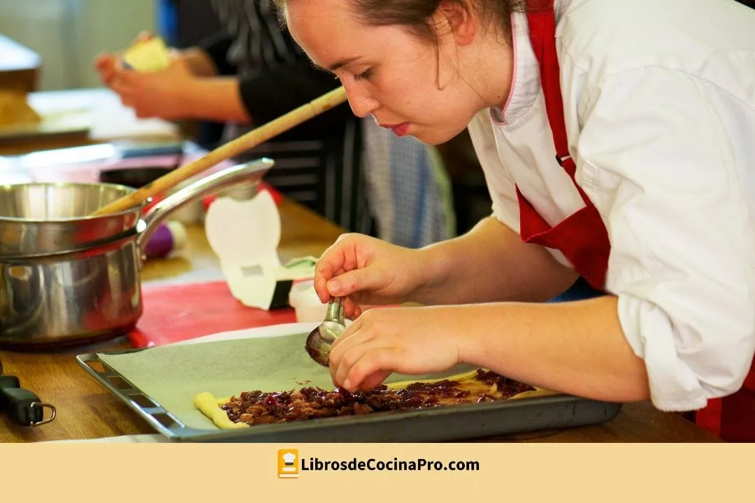 Los 10 Mejores Libros para Estudiantes de Gastronomía, Libros de Cocina para Ser Chef
